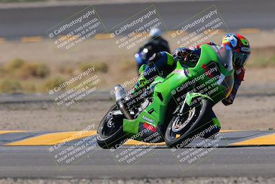 media/Oct-08-2022-SoCal Trackdays (Sat) [[1fc3beec89]]/Turn 14 (1050am)/